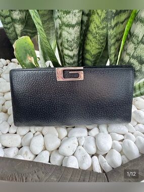 Gucci Vintage Black Leather G Logo Continental Wallet Made in Italy